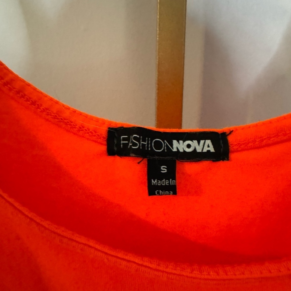 Bright Orange Crop Top - Picture 4 of 6